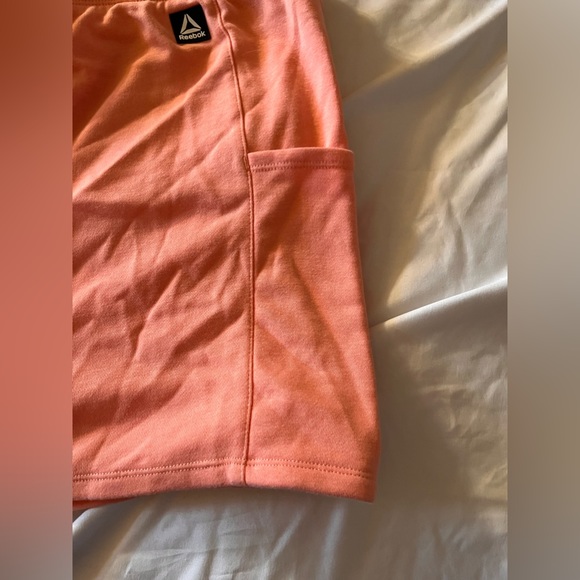 Xxxl Womans Shorts! Reebock New Peach Relaxed Shorts. Tags attached - Picture 7 of 9